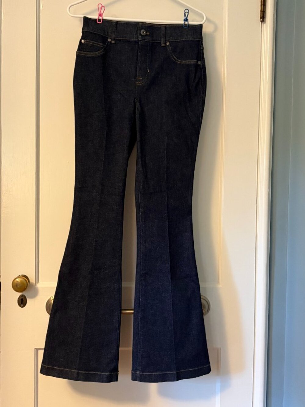 Spanx pull on flare bootcut jeans dark wash size small denim classic